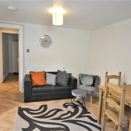 London Modern One Bedroom Apartment Exterior photo