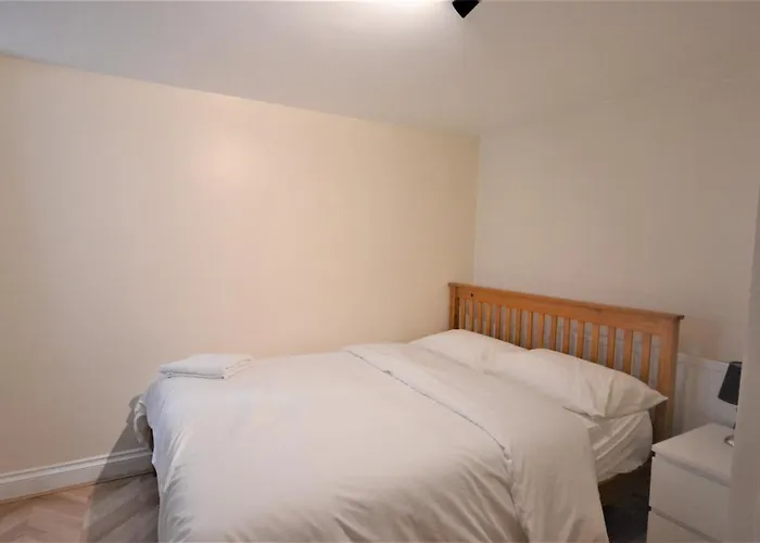London Modern One Bedroom Apartment